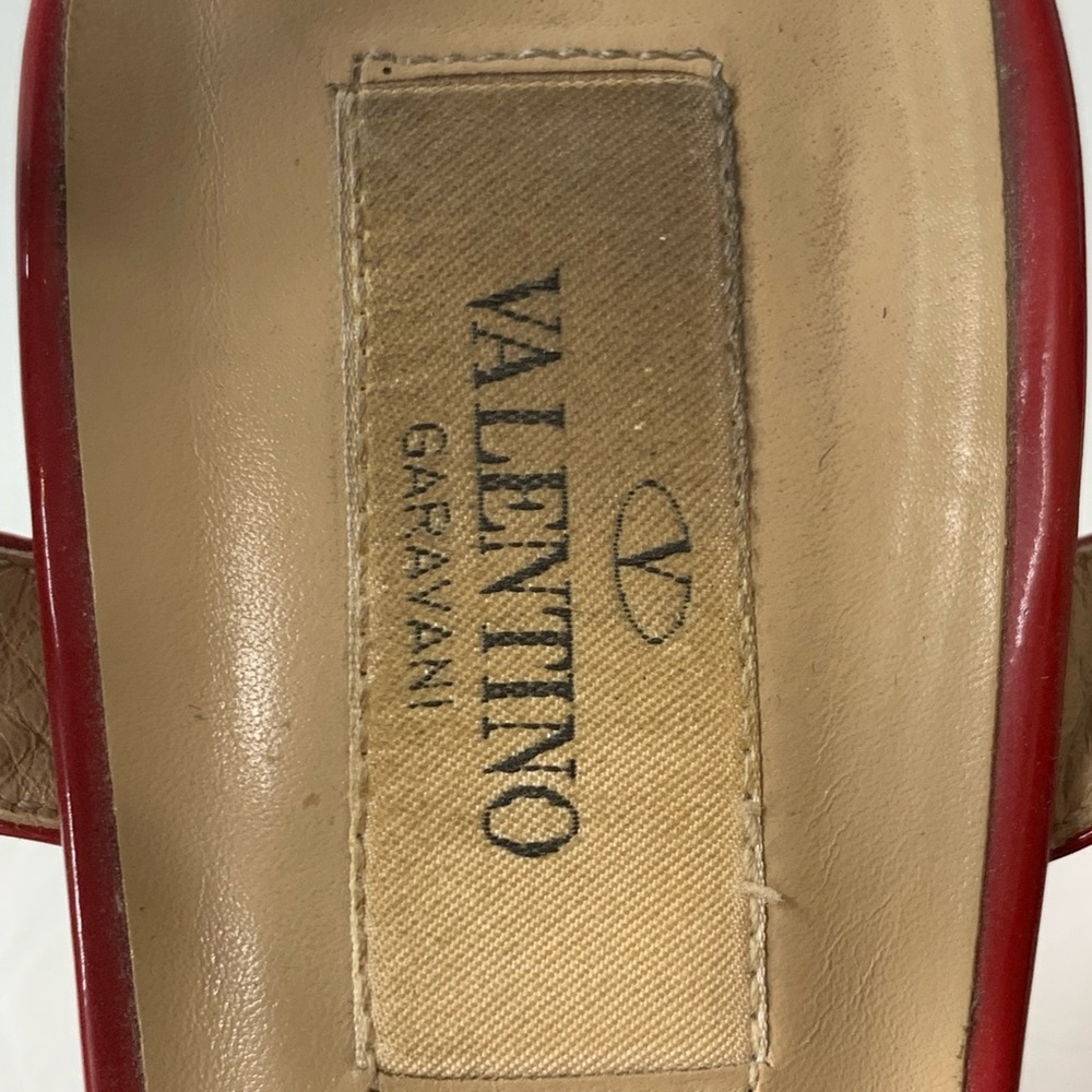 Valentino Garavani patent bow ankle strap heels - Picture 5 of 9